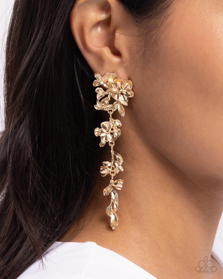 Generous Garden - Gold - Paparazzi Earring Image