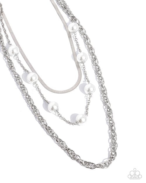 High-Class Haute - Paparazzi Necklace Image