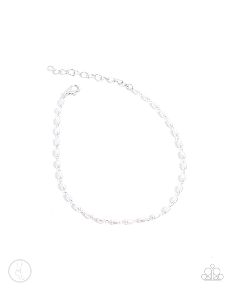 Pearl Purpose - White - Paparazzi Bracelet Image