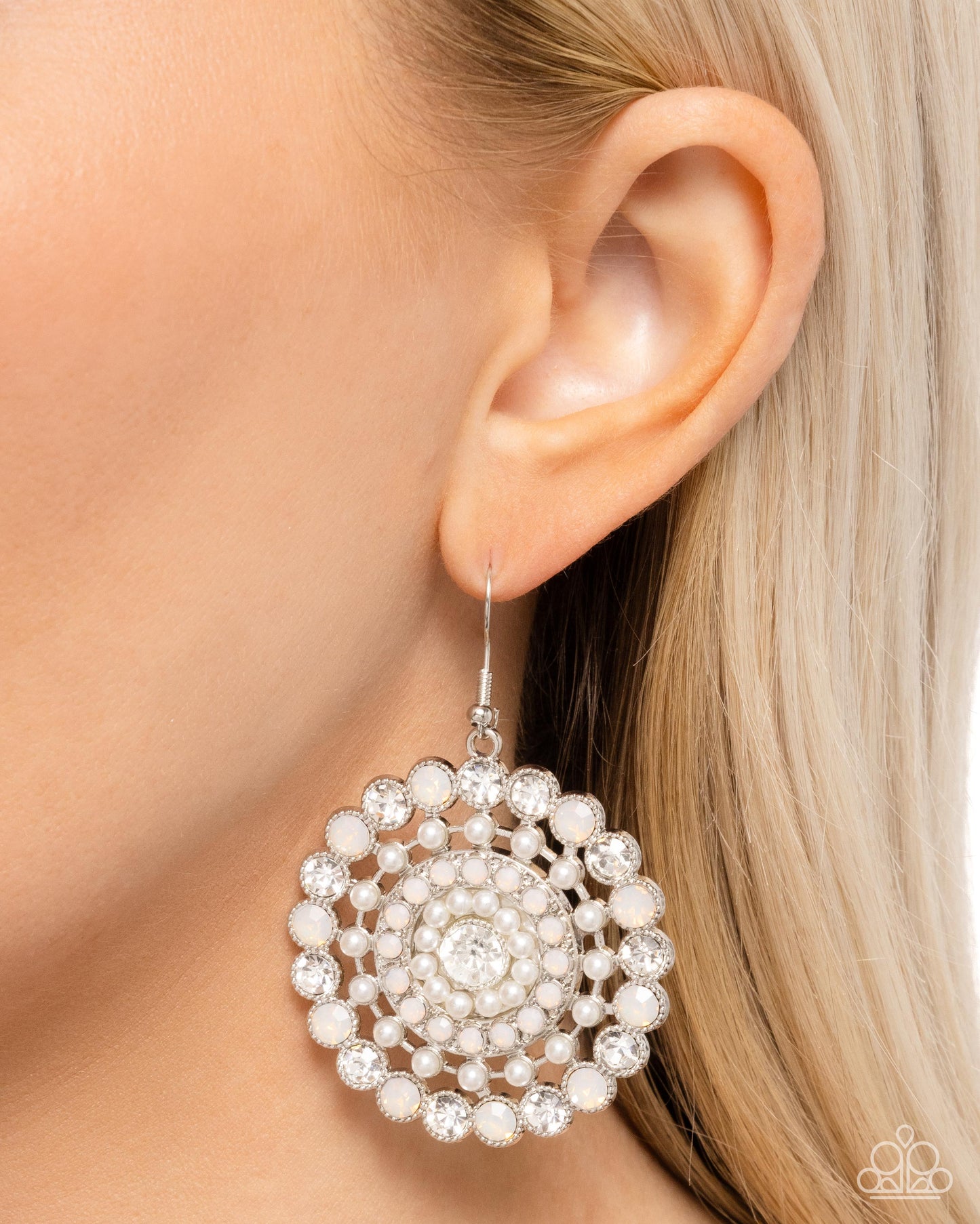 Wreathed Wonderland - White - Paparazzi Earring Image