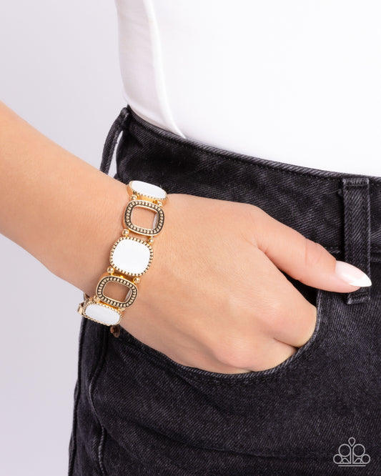 Socialite Shells - Paparazzi Bracelet Image