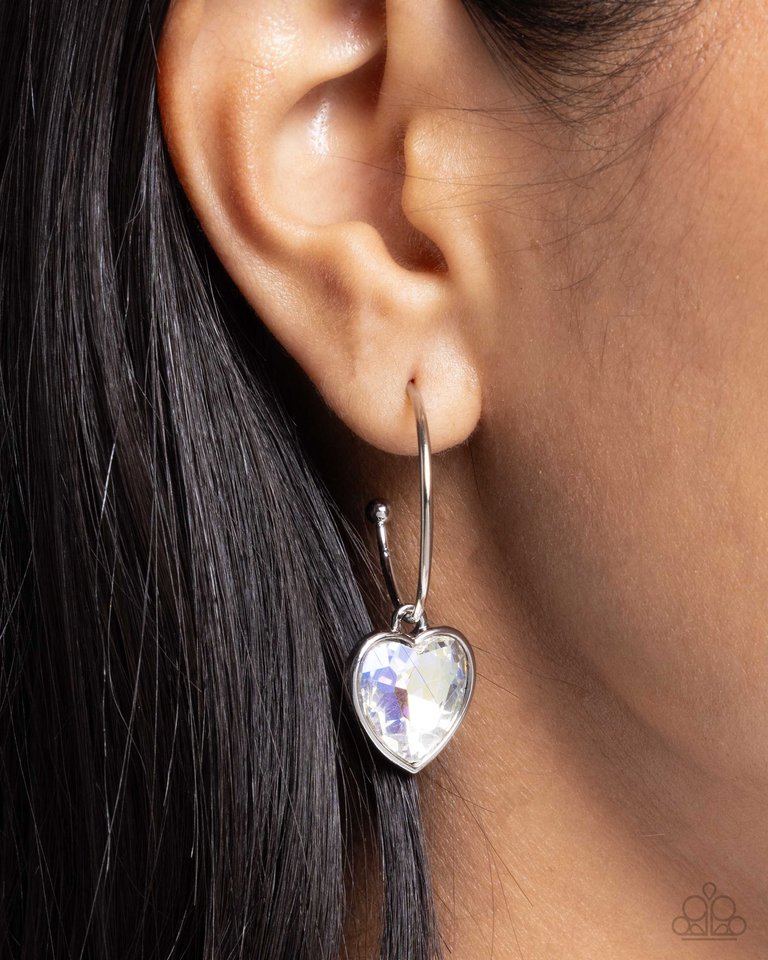 Diamond of the Night - White - Paparazzi Earring Image