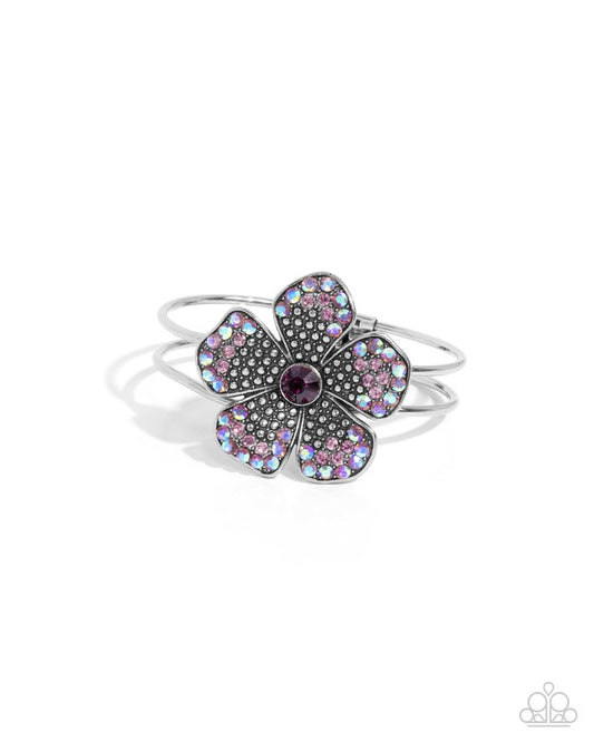 Bedazzled Bloom - Purple - Paparazzi Bracelet Image