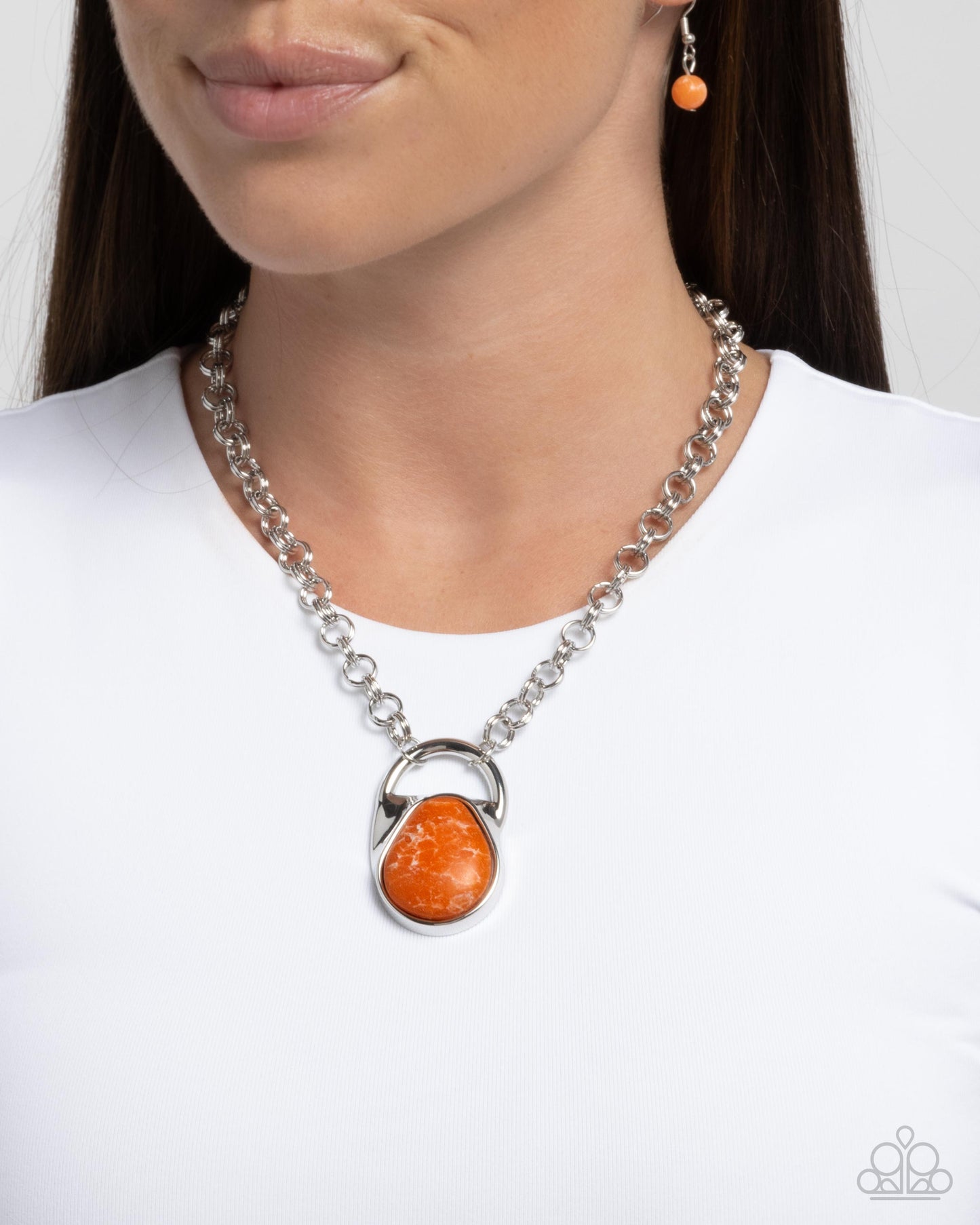 Change of Country - Paparazzi Necklace Image