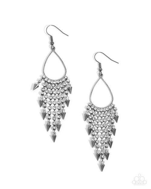 Sharp Streaming - Paparazzi Earring Image