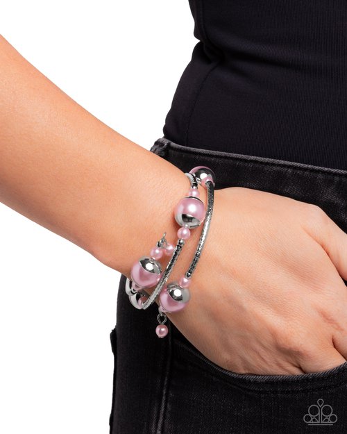 Palatial Pearls - Pink - Paparazzi Bracelet Image