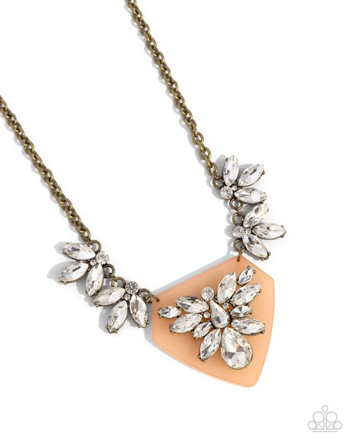 Scintillating Shield - Paparazzi Necklace Image