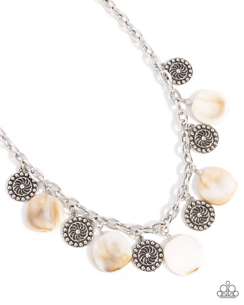 Worthwhile Wheels - Paparazzi Necklace Image