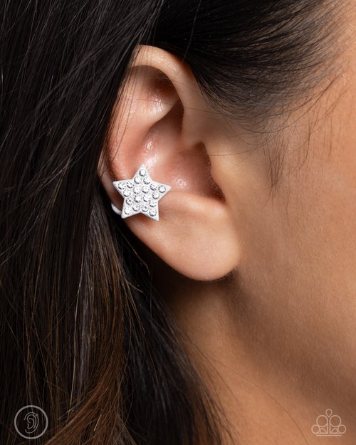 Stellar Skill - Paparazzi Earring Image