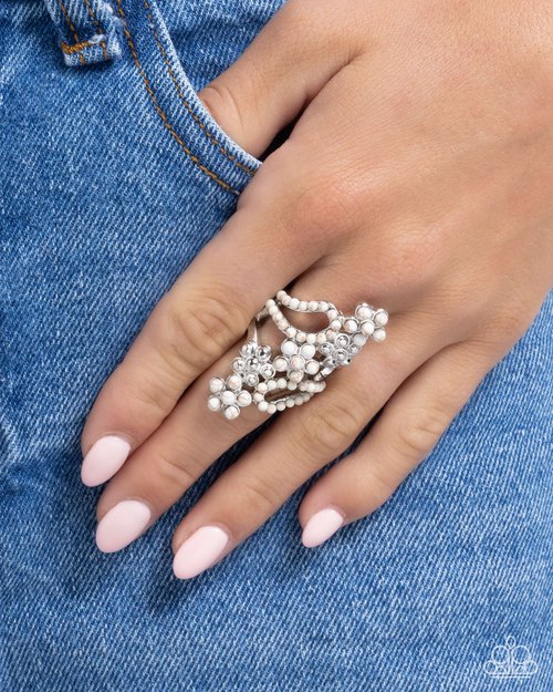 Chic Combination - White - Paparazzi Ring Image