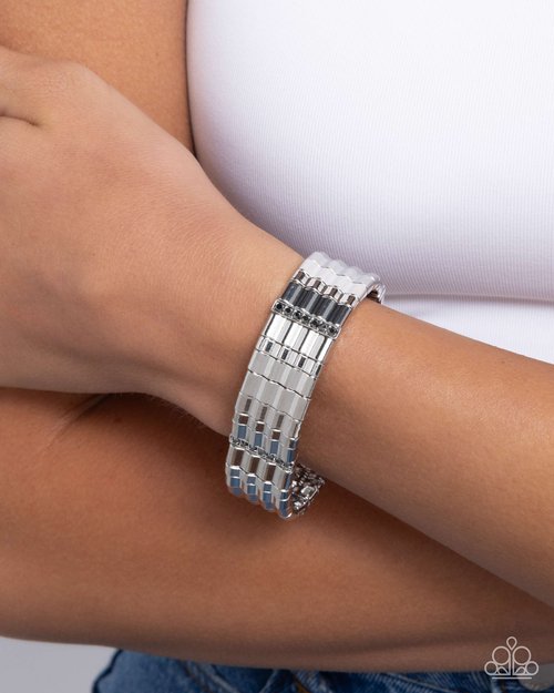 Glistening Getaway - Silver - Paparazzi Bracelet Image