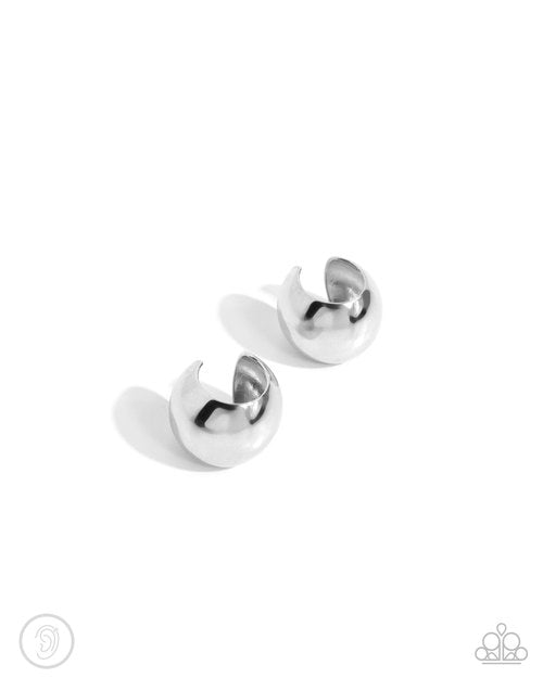 American CURL - Silver - Paparazzi Earring Image