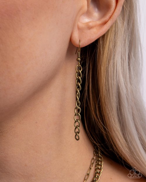 Sunset Safety - Paparazzi Necklace Image