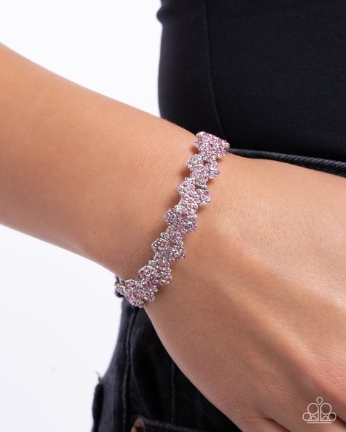 FLOWER Hungry - Paparazzi Bracelet Image