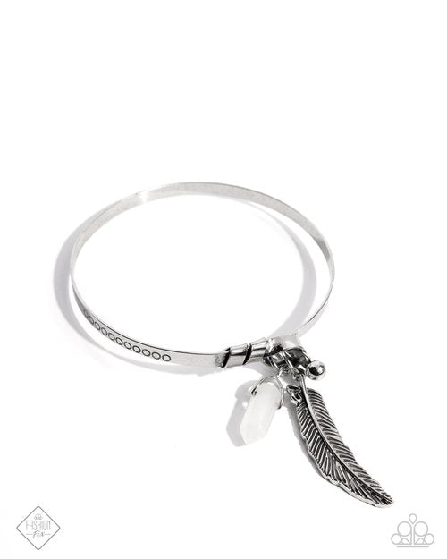 Restful Reunion - Paparazzi Bracelet Image