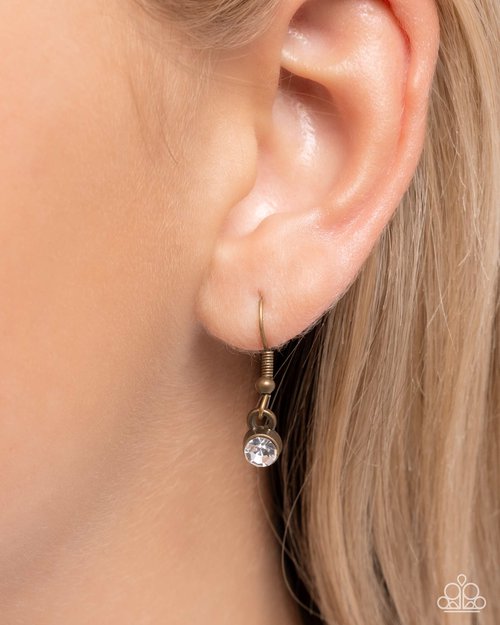 Loveable Layers - Paparazzi Necklace Image