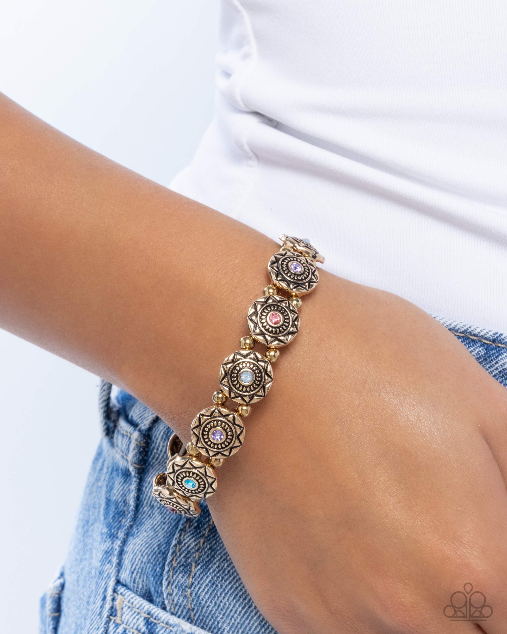 Traveling Texture - Purple - Paparazzi Bracelet Image