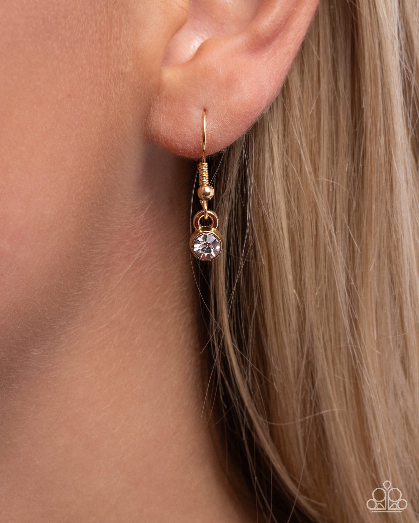 Gently Glistening - Gold - Paparazzi Necklace Image