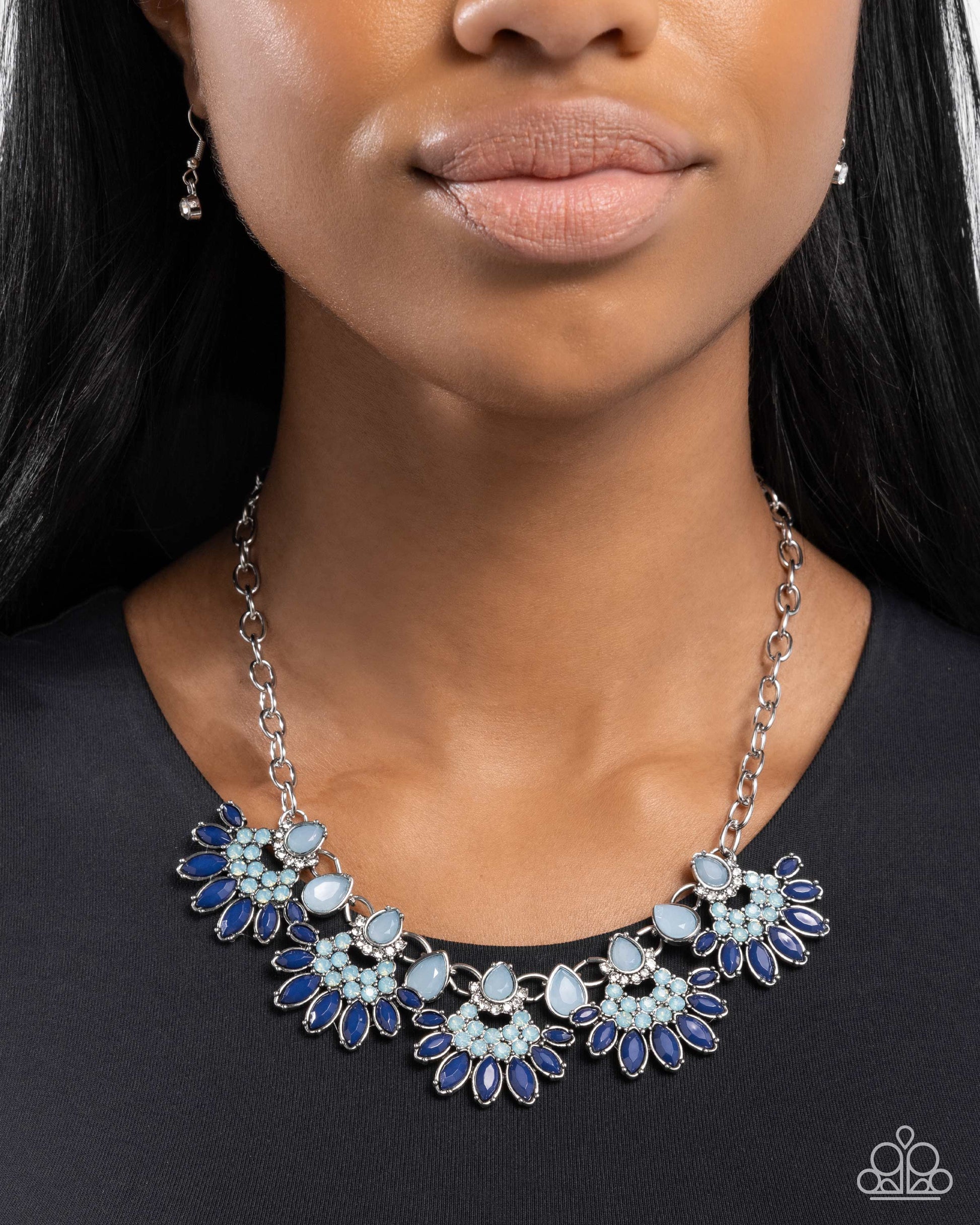 Flawless Fringe - Paparazzi Necklace Image