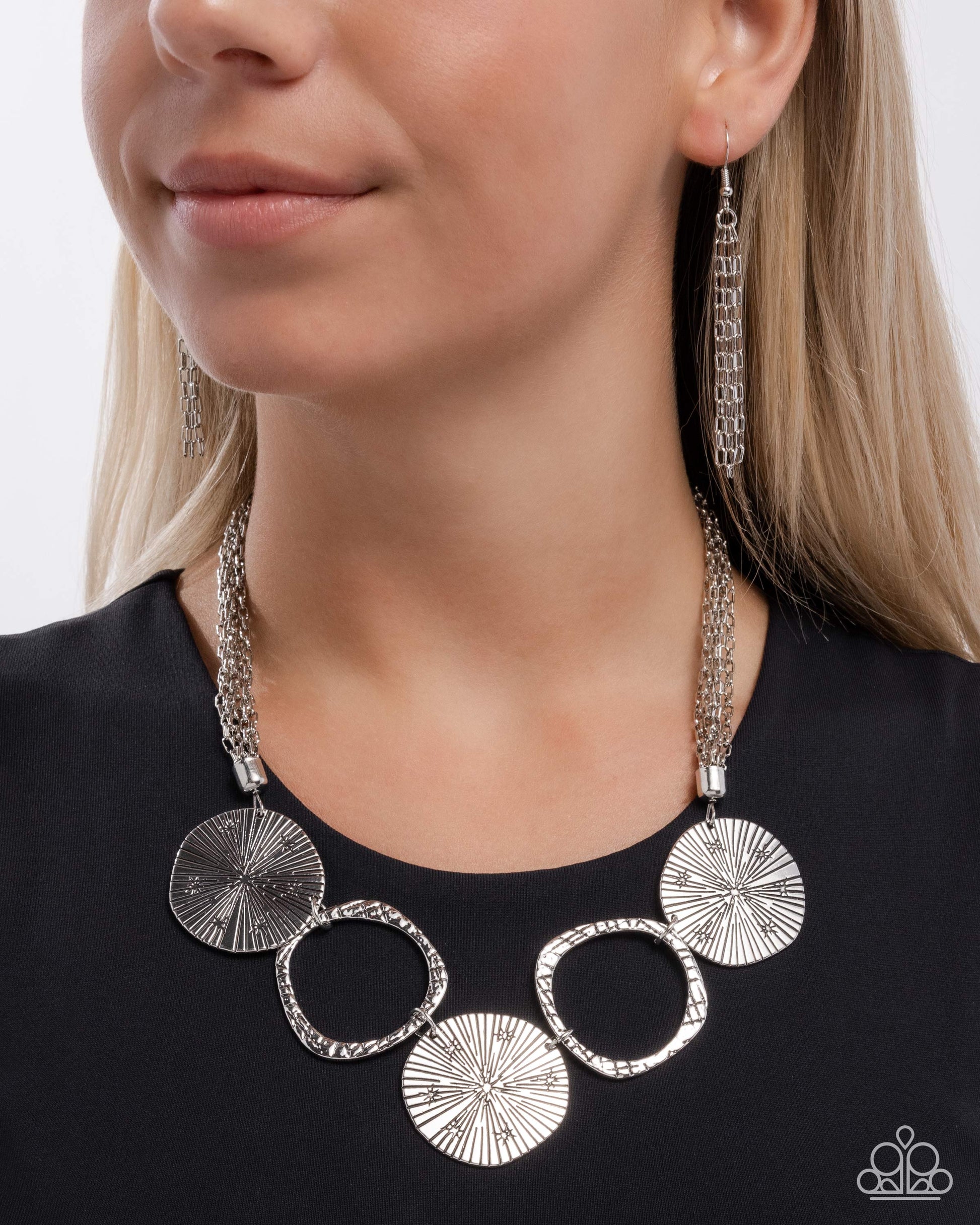Determined to Delight - Silver - Paparazzi Necklace Image