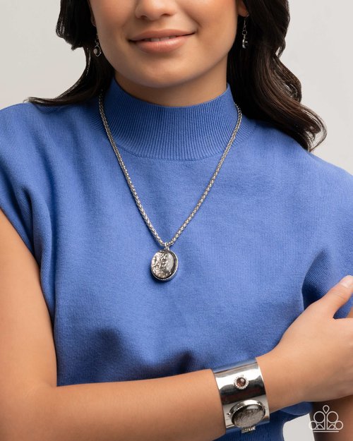 Rule the Light - Complete Look - Silver - Paparazzi Product Image