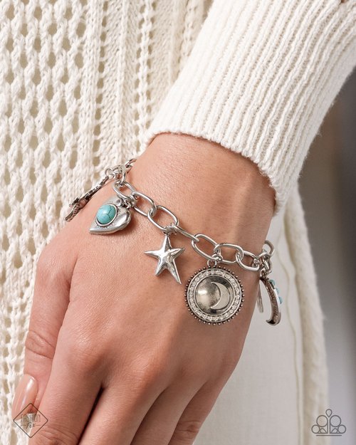 Technical Token - Paparazzi Bracelet Image