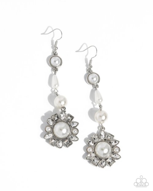 Pearly Plot Twist - Paparazzi Earring Image