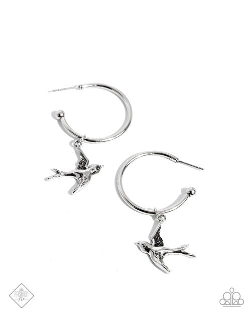 Meadowlark Memento - Paparazzi Earring Image