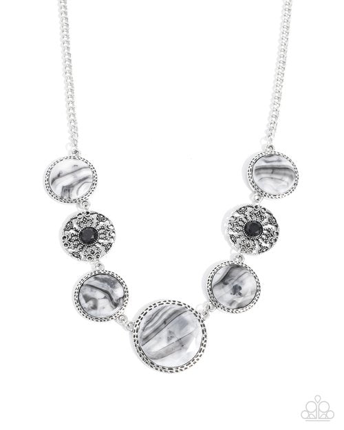 Gentle Glam - Paparazzi Necklace Image