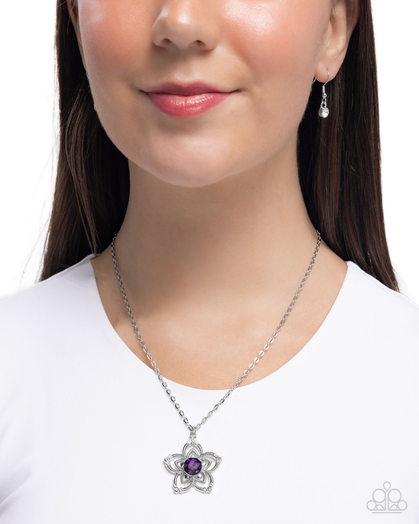Floral Flow - Purple - Paparazzi Necklace Image