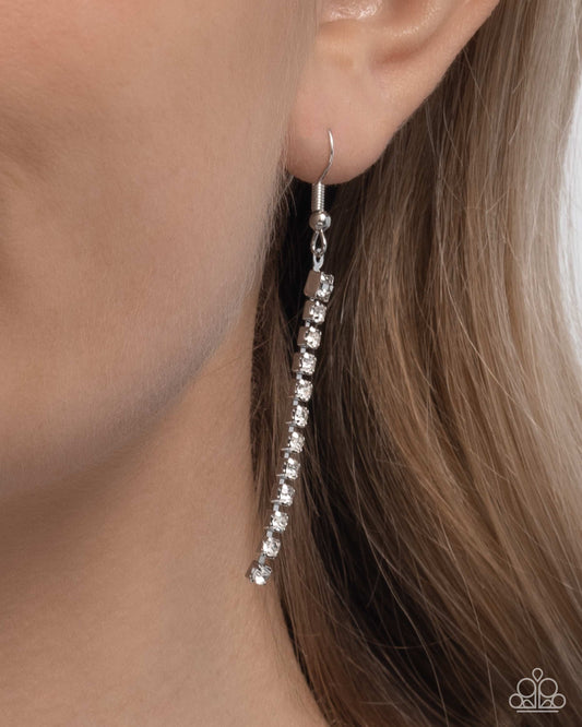 Pointed Pizzazz - White - Paparazzi Necklace Image