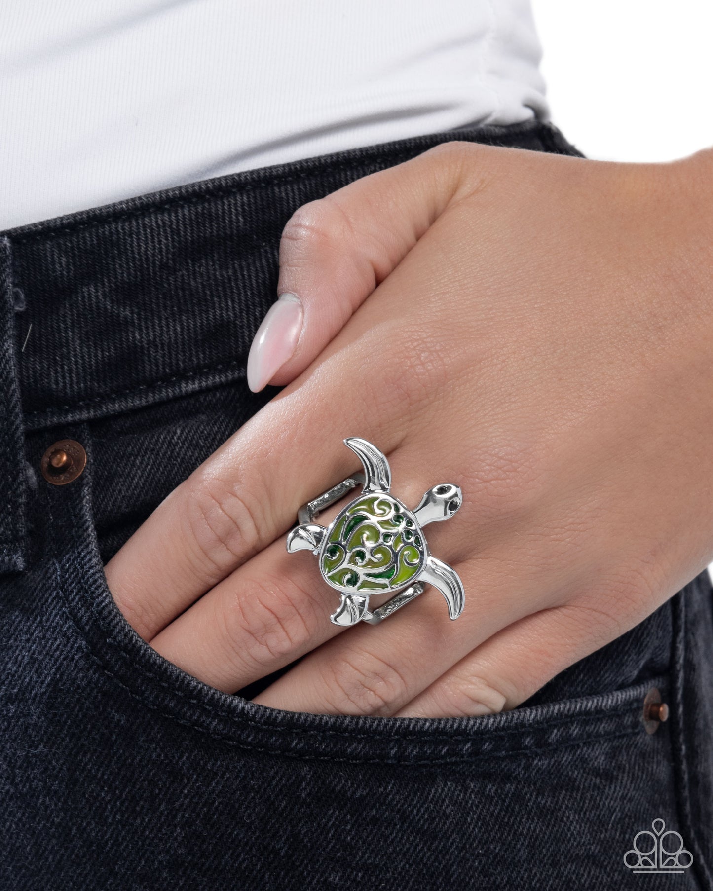 Tailored Turtle - Green - Paparazzi Ring Image