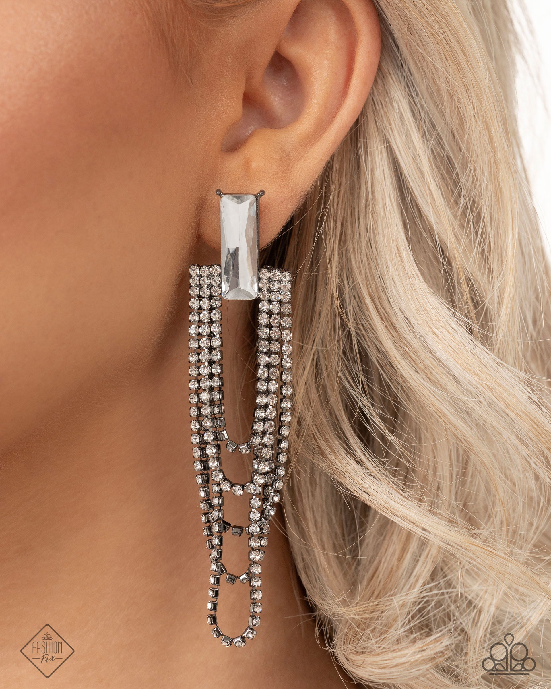 Resounding Radiance - Black - Paparazzi Earring Image