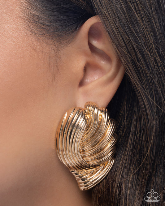 Carnivale Confidence - Gold - Paparazzi Earring Image