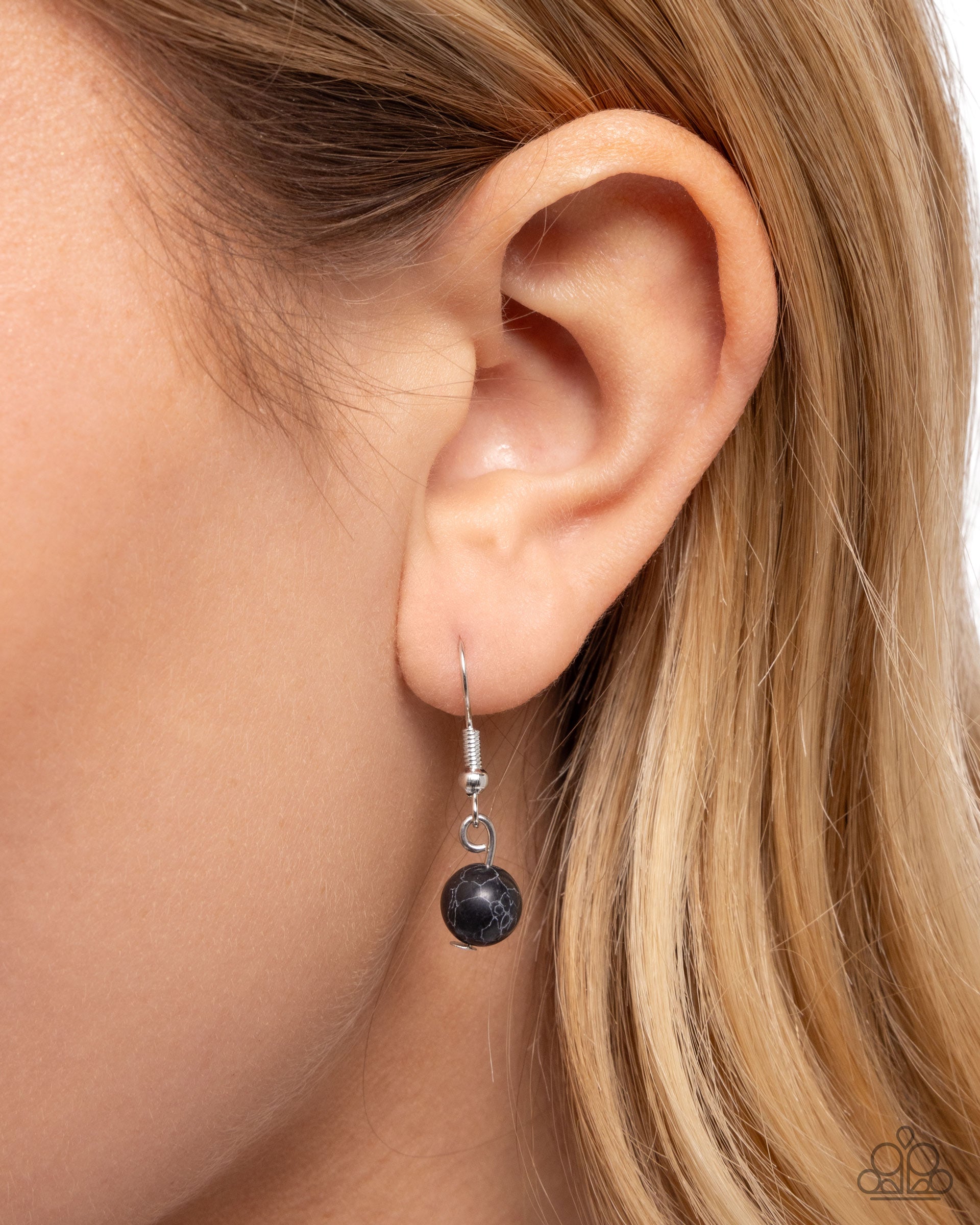 Longhorn Layers - Black - Paparazzi Necklace Image