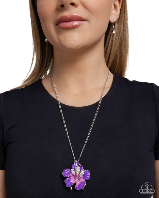 Floral Front - Paparazzi Necklace Image