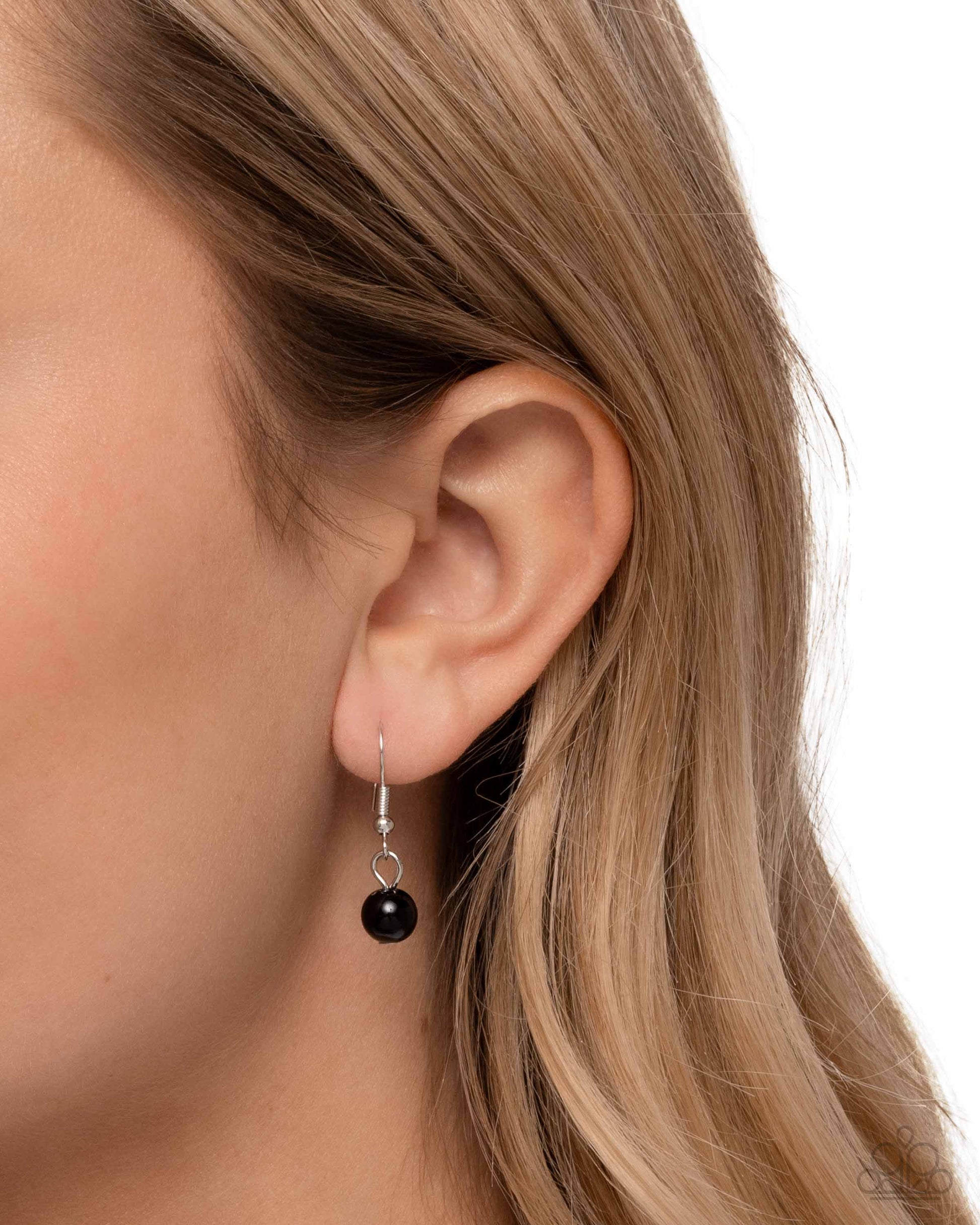 Synchronized Swimming - White - Paparazzi Necklace Image