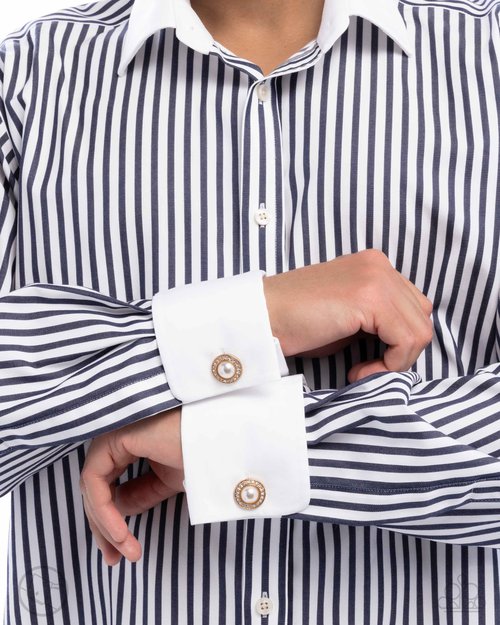 Protective Pearls - Gold - Paparazzi Bracelet Image