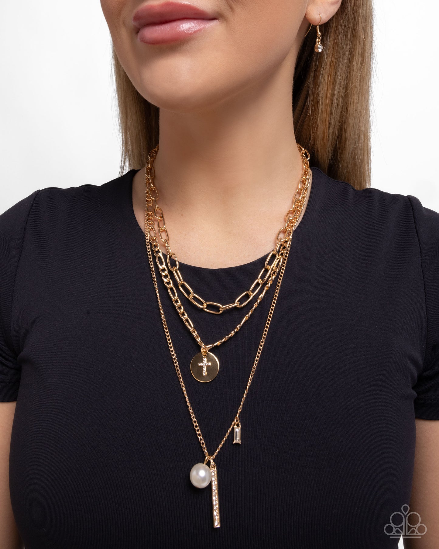 Luminous Layers - Gold - Paparazzi Necklace Image