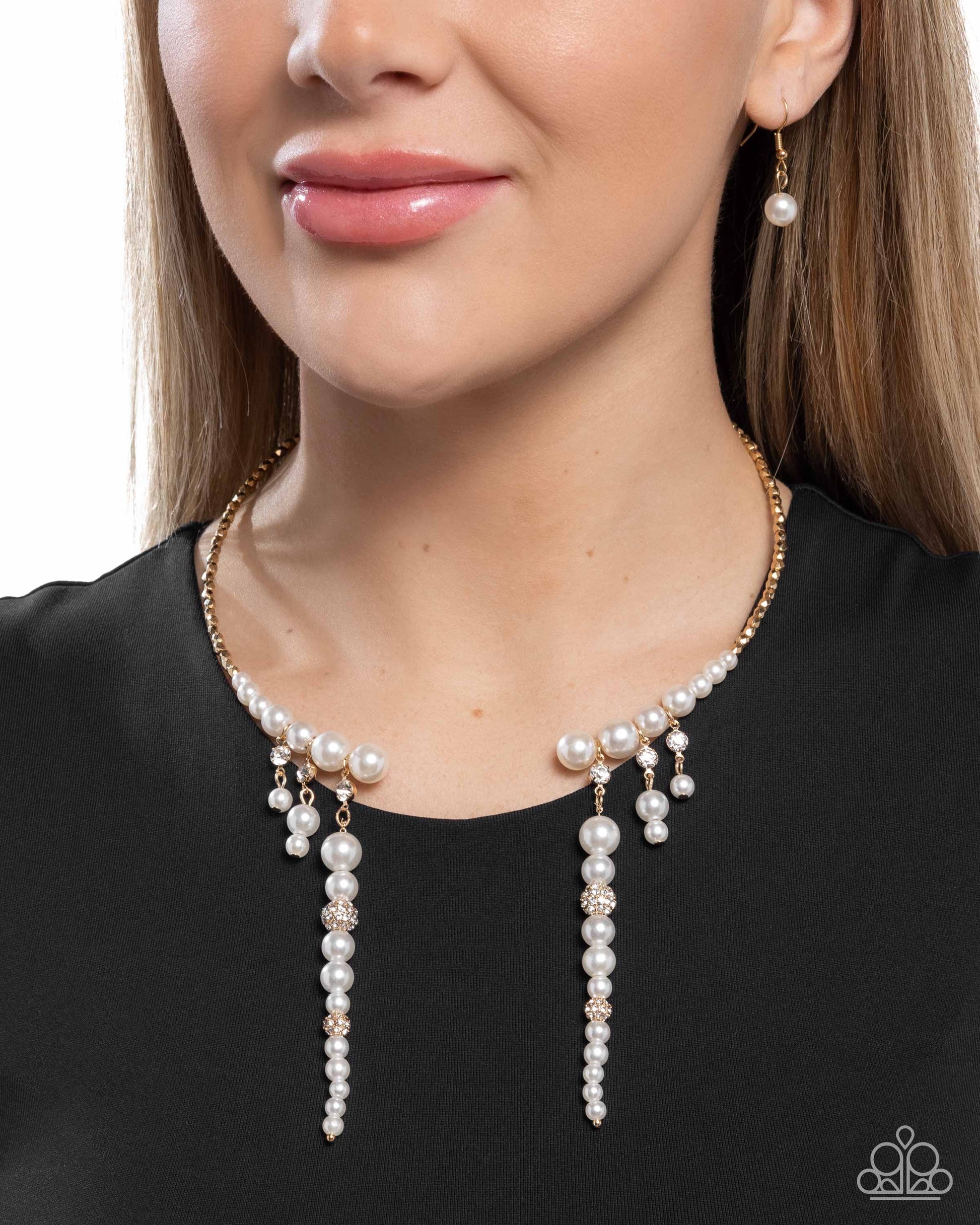 Darling Decade - Gold - Paparazzi Necklace Image