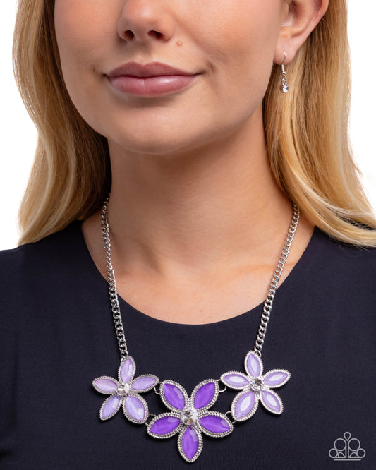 Blooming Bragging Rights - Paparazzi Necklace Image