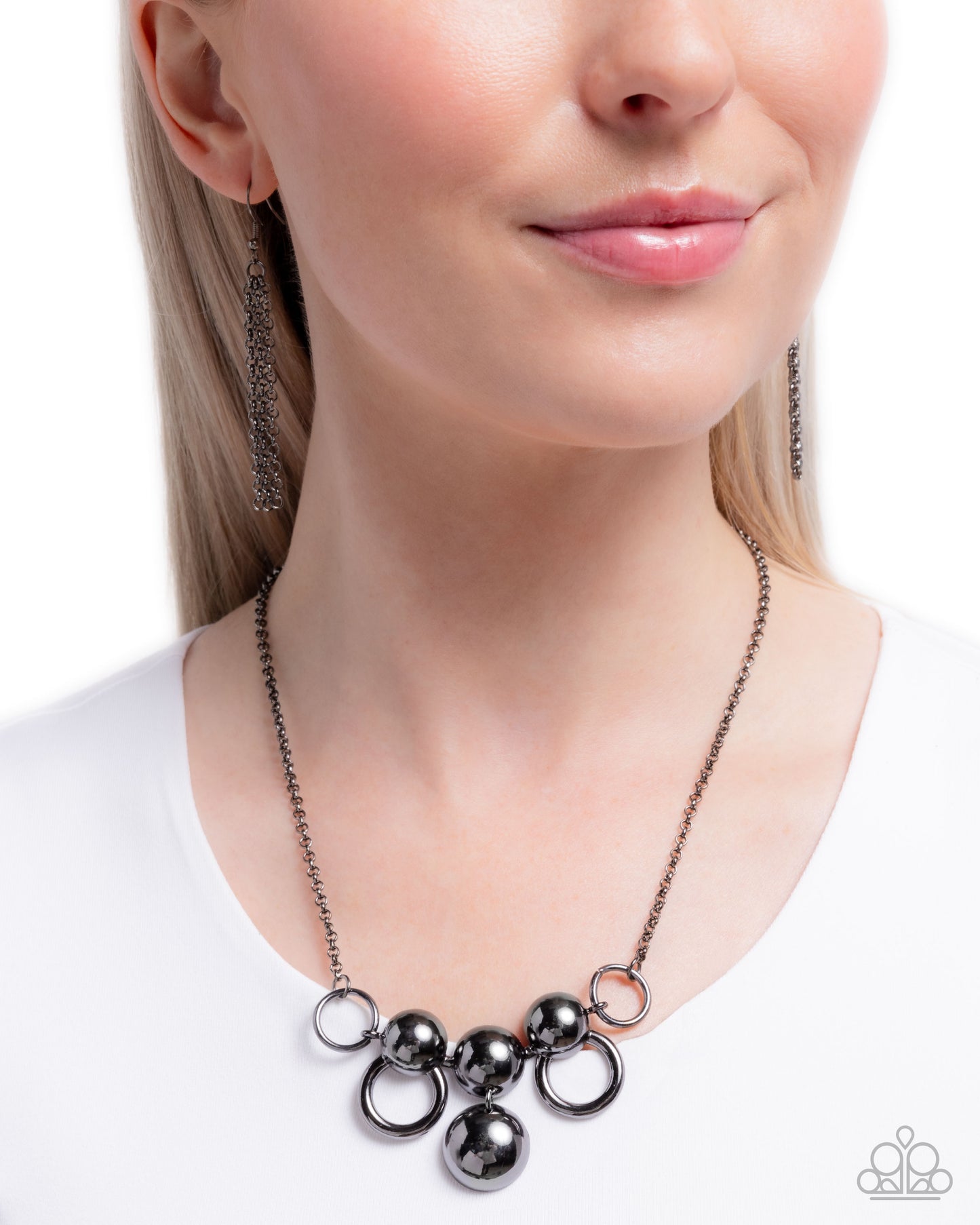 Sleek Staccato - Black - Paparazzi Necklace Image