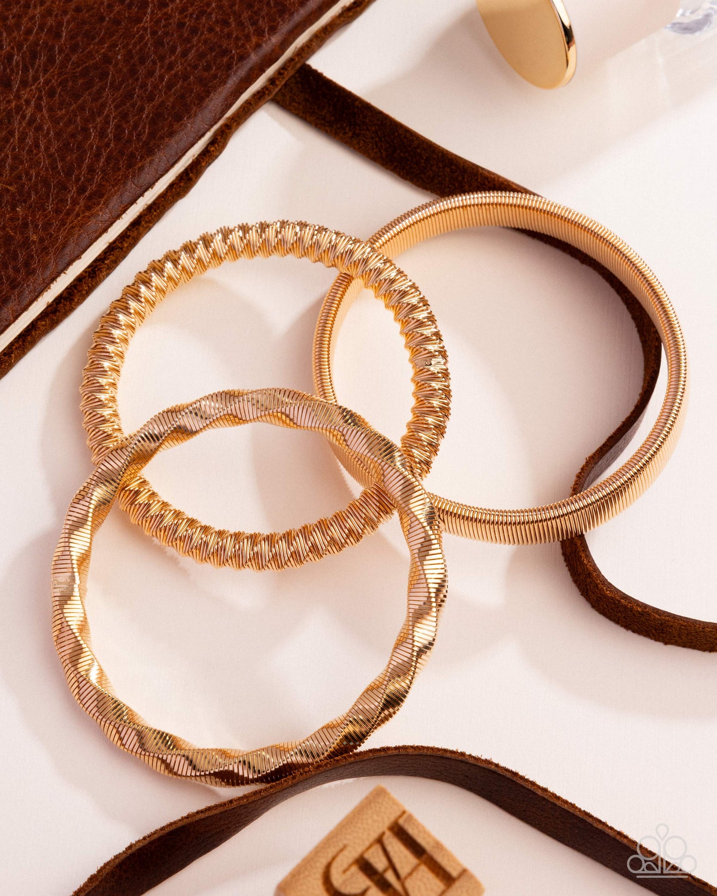 Tailored Texture - Gold - Paparazzi Bracelet Image