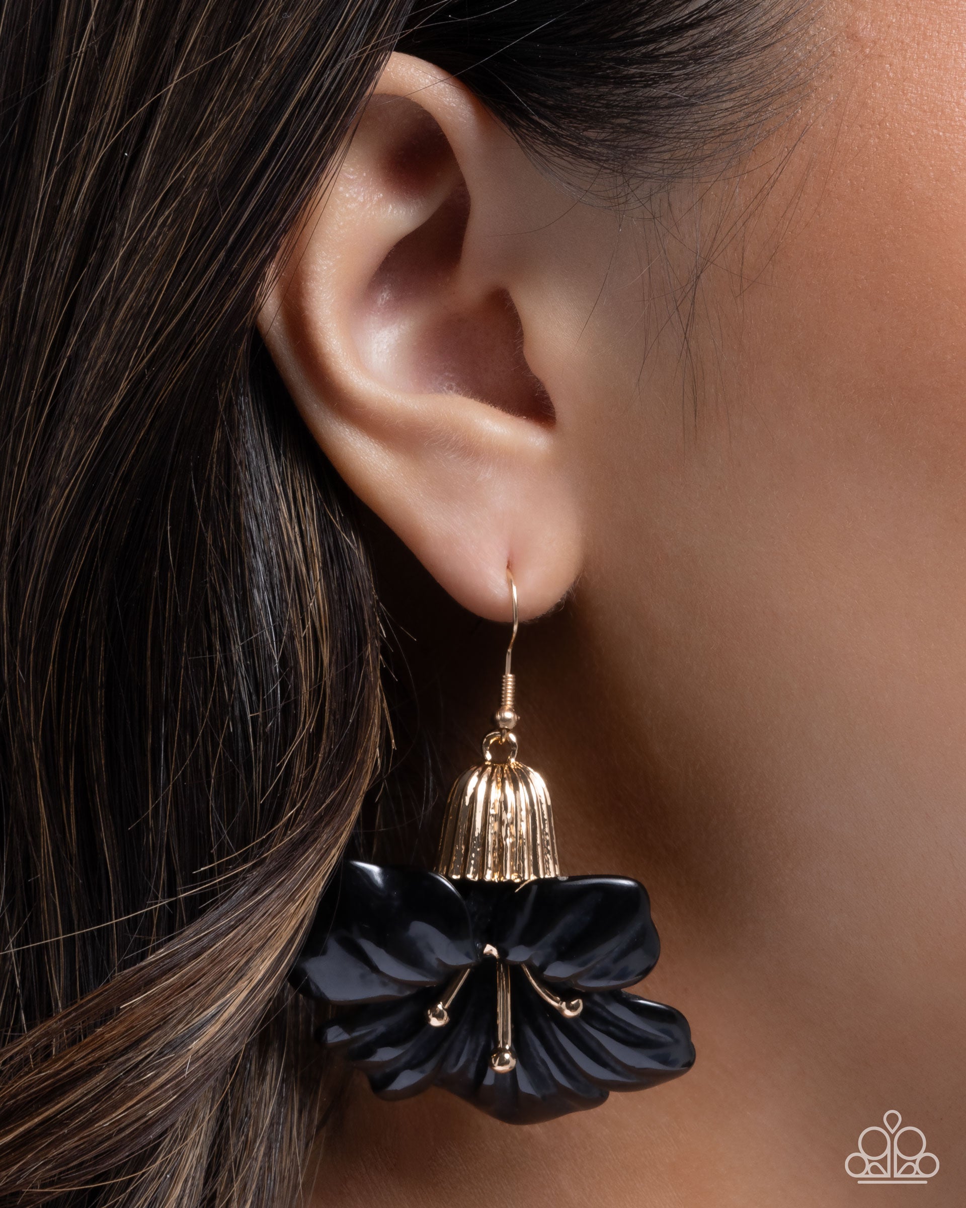 Blossoming Boardroom - Black - Paparazzi Earring Image