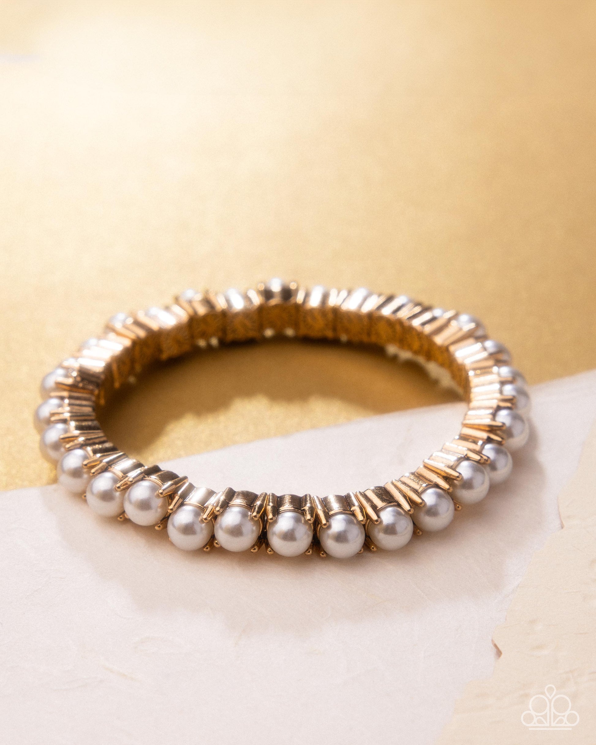 Principal Pearls - Gold - Paparazzi Bracelet Image