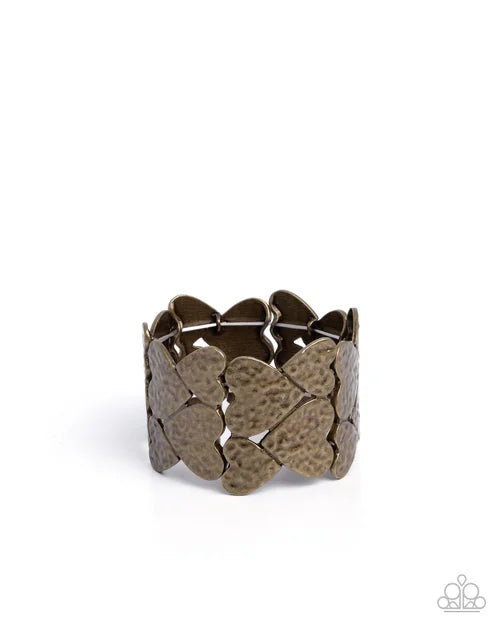Heart Headline - Brass - Paparazzi Bracelet Image
