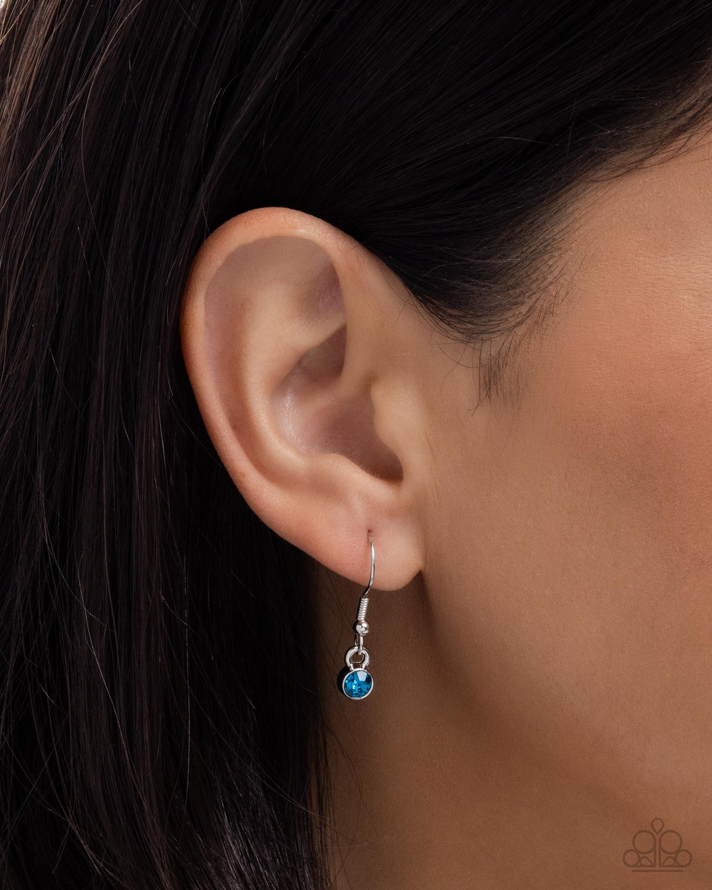 Fancy Feather - Blue - Paparazzi Necklace Image