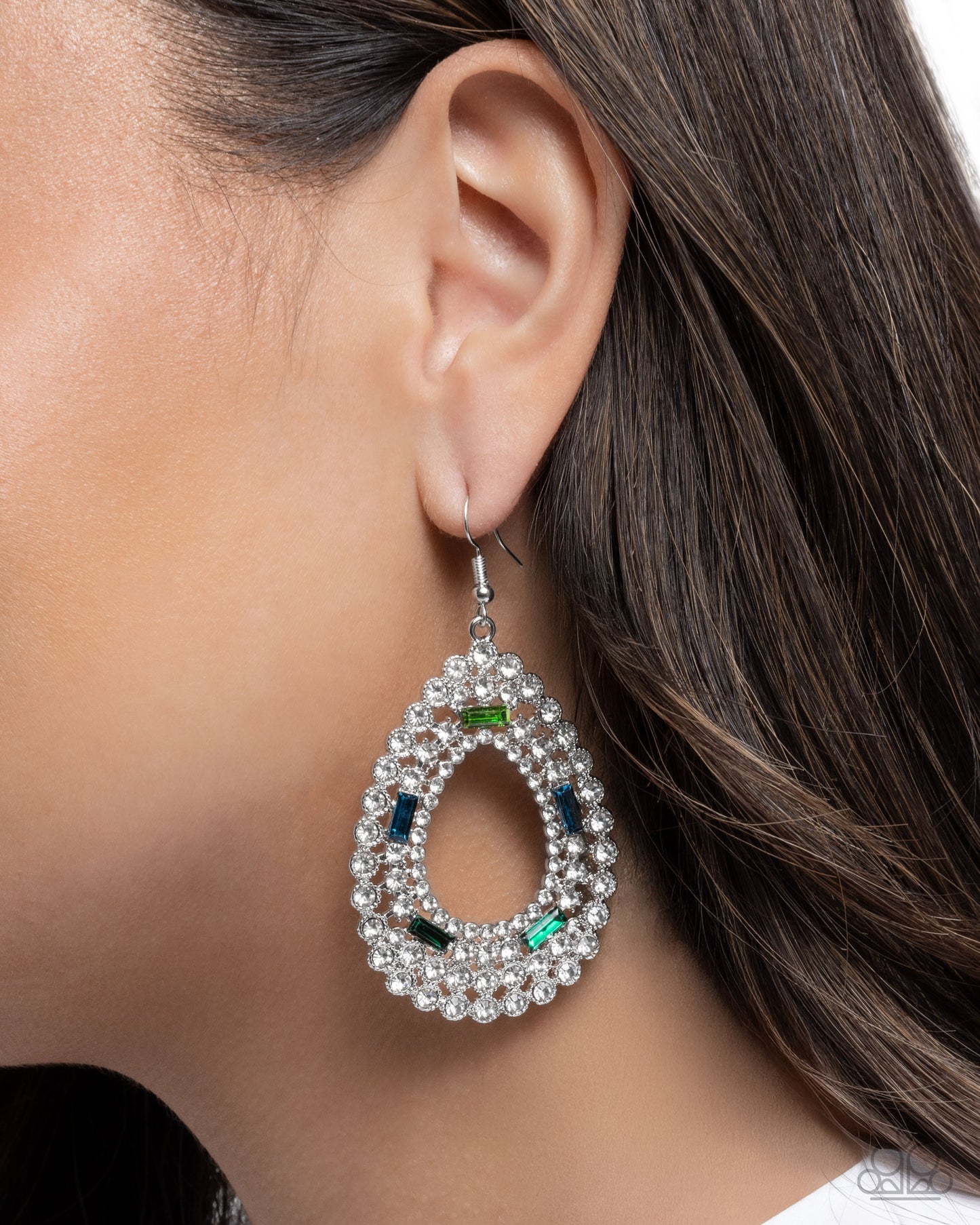 Teardrop Trust - Green - Paparazzi Earring Image