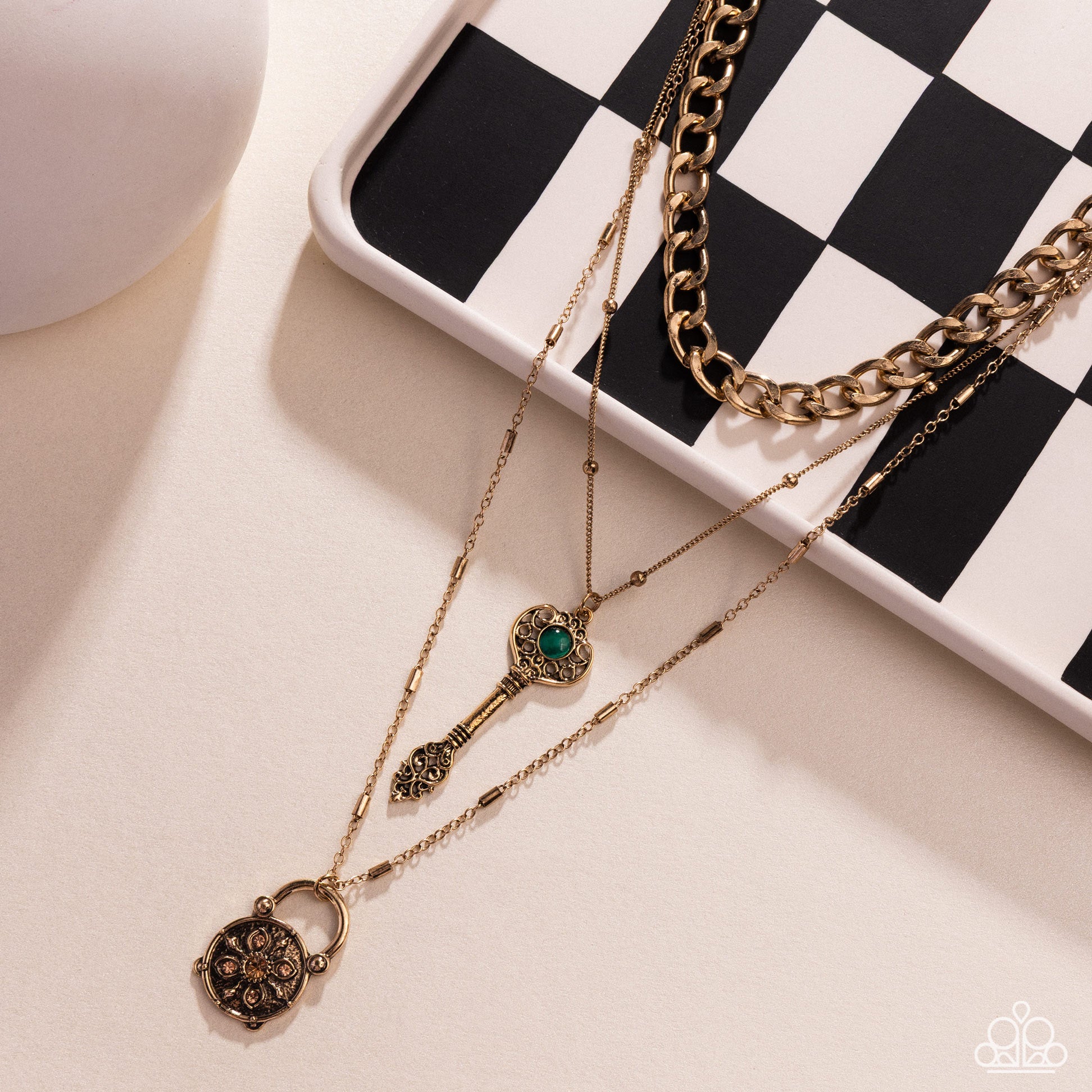 Keen Keys - Green - Paparazzi Necklace Image