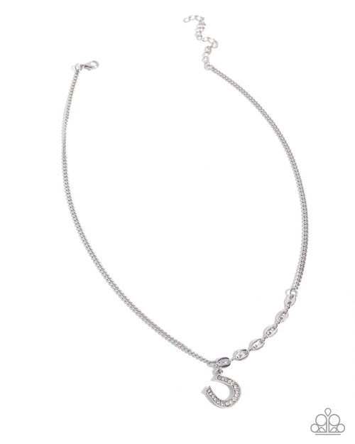 Horseshoe Headline - Paparazzi Necklace Image